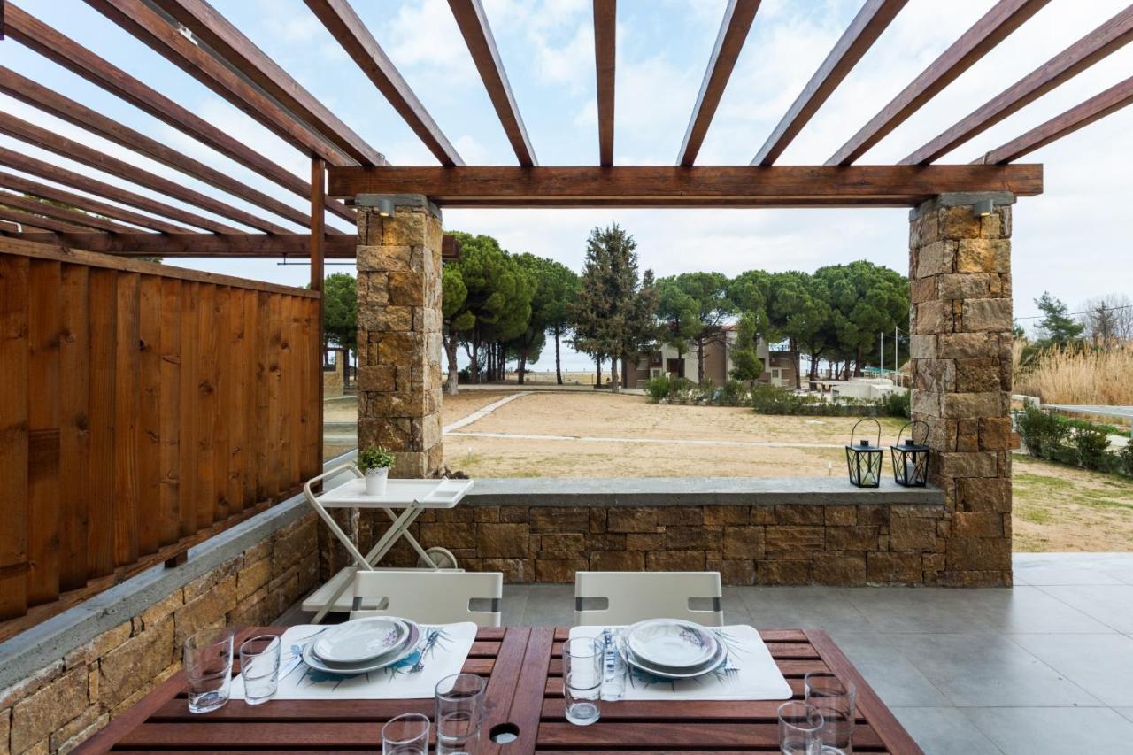 #Flh - Amalthia & Αthena Beachfront Houses In Pefkohori Exterior photo